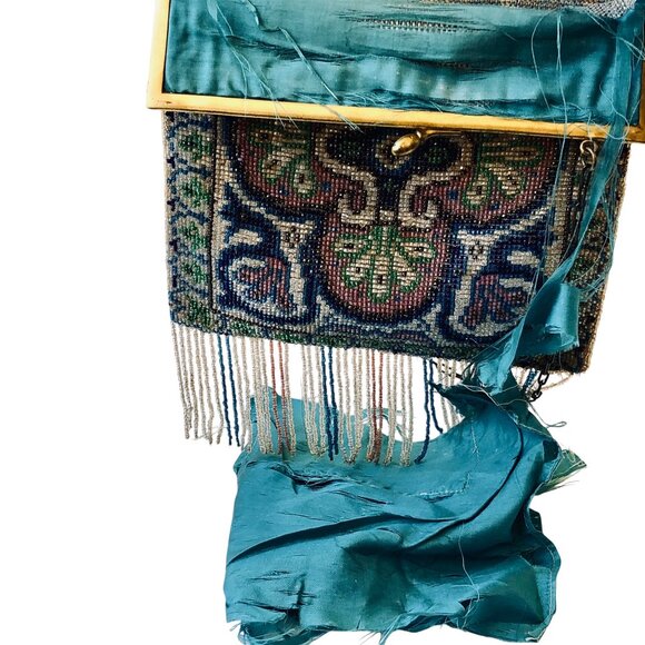 Vintage Beaded Fringed Purse Handbag Kiss Lock Hinged Chain Strap DAMAGED - Picture 13 of 15